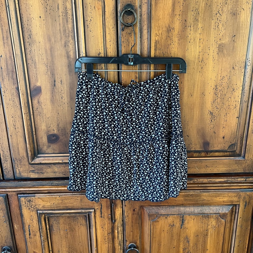Brandy Melville Floral Black Skirt